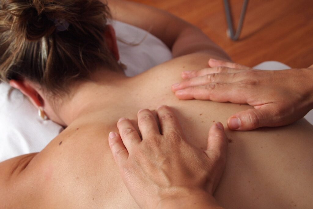 woman, hands, massage-567021.jpg
